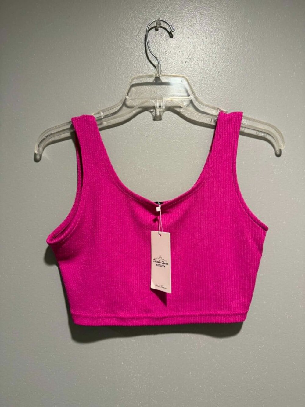NWT Trendy Queen Cropped Top Medium